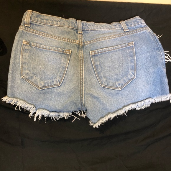 Shorts - Picture 2 of 2